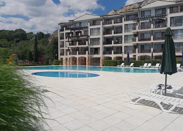 Gardens Complex Seahome 21 בלצ'יק